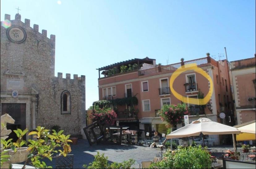Duomo Square Apartment Taormina Exterior photo