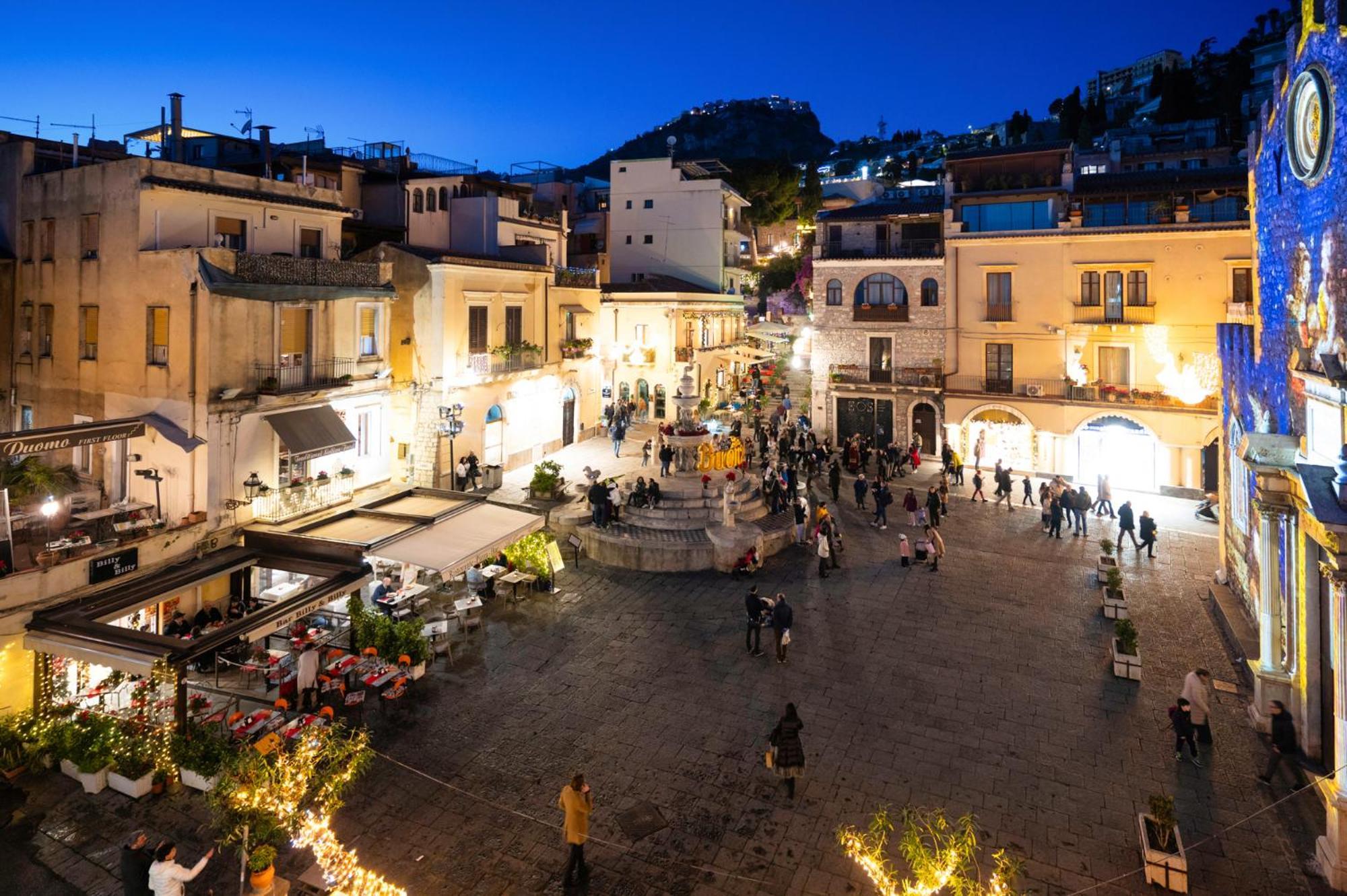 Duomo Square Apartment Taormina Exterior photo